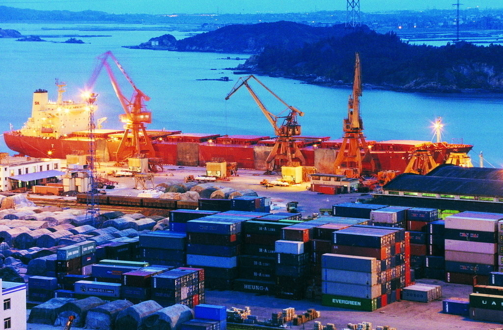 提高我國港口國監督檢查質量和水平，海事局在行動