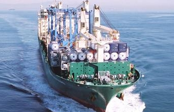 國際貨運港口設備較好，貨運量較大