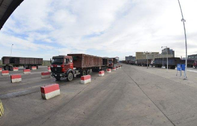 如何選擇進口代理報關公司呢？