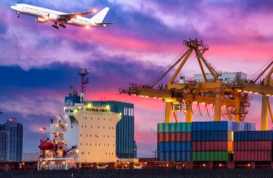 為了實(shí)現(xiàn)國(guó)際物流和貨運(yùn)，我們需要考慮哪三點(diǎn)問題？