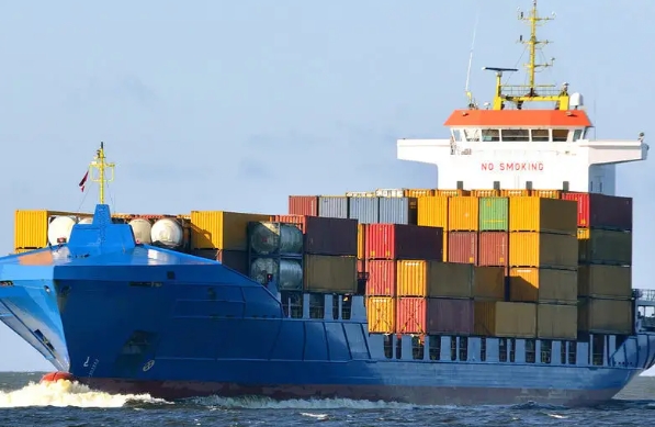 國(guó)際物流行業(yè)在技術(shù)創(chuàng)新、綠色發(fā)展推動(dòng)下正迎來(lái)前所未有的發(fā)展機(jī)遇