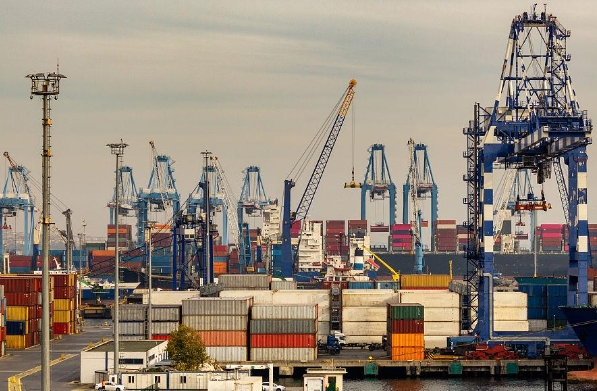 澳大利亞貨代提供物流解決方案，更是推動該國經(jīng)濟全球化的重要力量