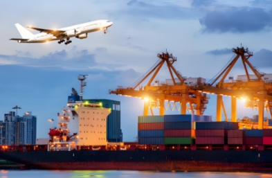 國際貨代通過提供專業化的服務，幫助貨主節省時間和精力，確保貨物的安全運輸